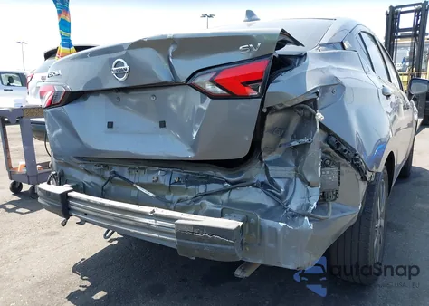 2021 Nissan Versa Sv Xtronic Cvt z USA, uszkodzony, nr VIN 3N1CN8EV5ML826677